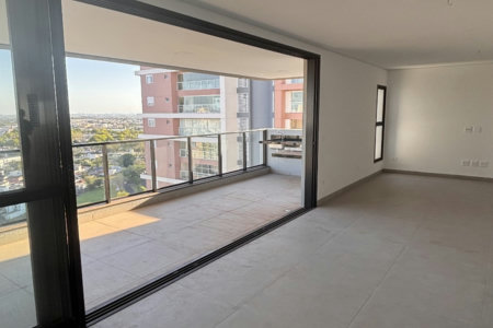 Apartamento à venda com 3 suítes em Edifício Majestic, Presidente Prudente, SP