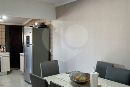 Casa Térrea à venda com 3 quartos, sendo 1 suíte, em Vila Pomar, Mogi das Cruzes, SP