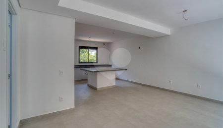 Casa à venda com 4 quartos, sendo 1 suíte,  no condomínio Cube Campo Belo, São Paulo - SP