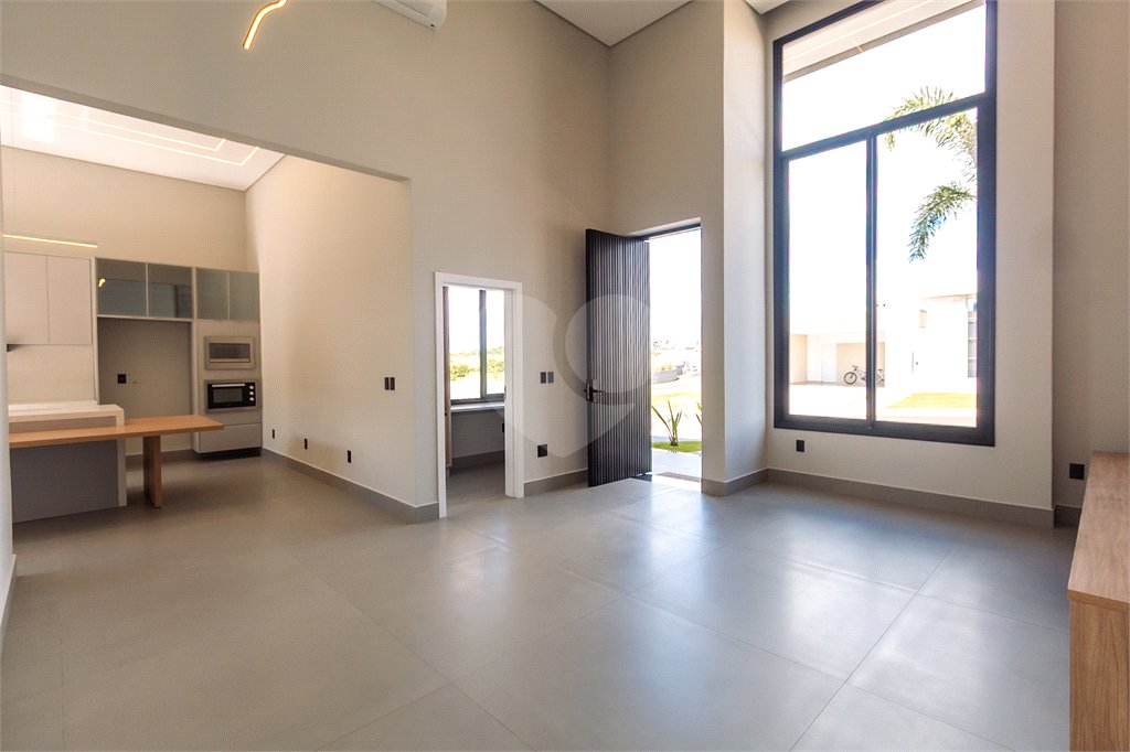 Casa à venda com 3 suítes no condomínio Jardim Residencial Dona Maria Candida, Indaiatuba - SP