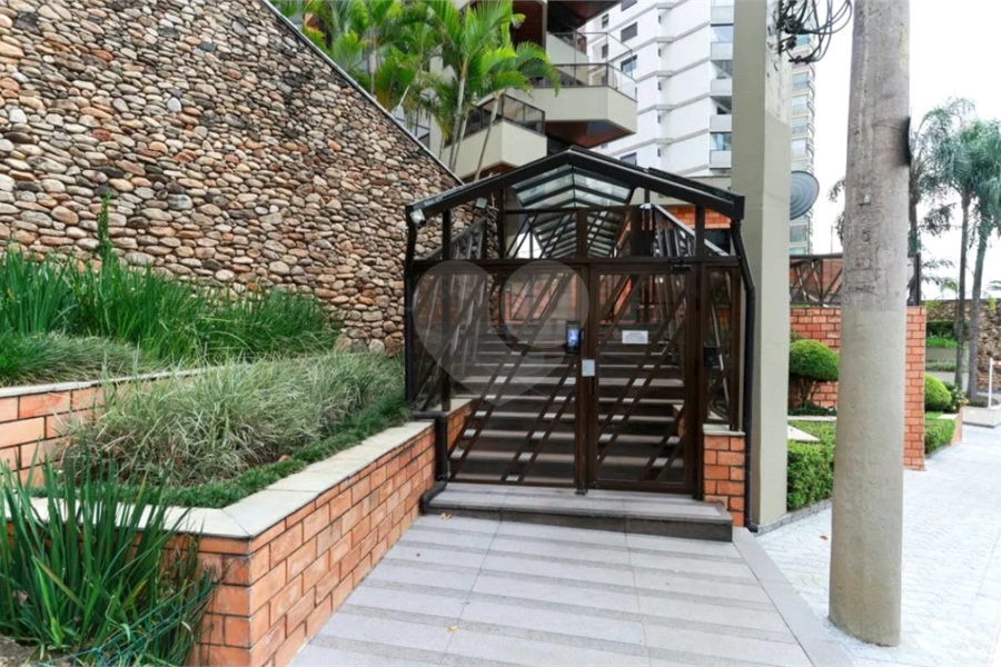 Apartamento à venda com 4 suítes em Santana, São Paulo, SP