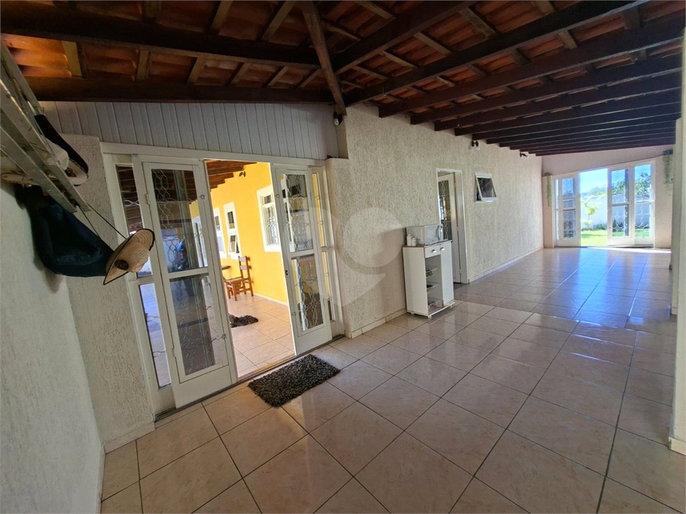 Casa à venda com 3 quartos, sendo 1 suíte,  em Tatetú, Alambari, SP
