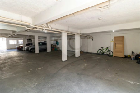 Casa à venda com 2 suítes no condomínio Dos Pássaros, São Paulo - SP