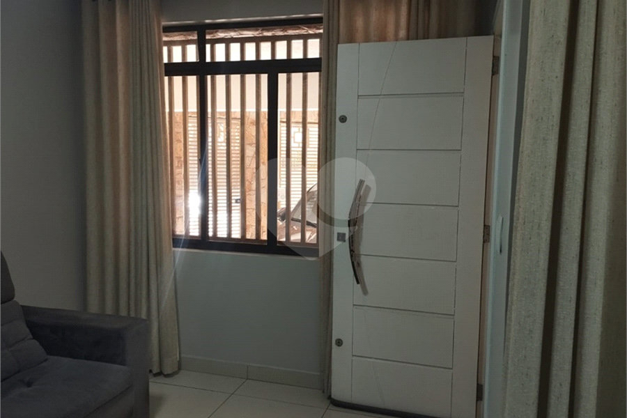 Sobrado à venda com 2 quartos em Vila Medeiros, São Paulo, SP