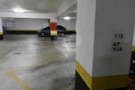 Apartamento à venda com 3 quartos, sendo 1 suíte, em Alto da Boa Vista, São Paulo, SP