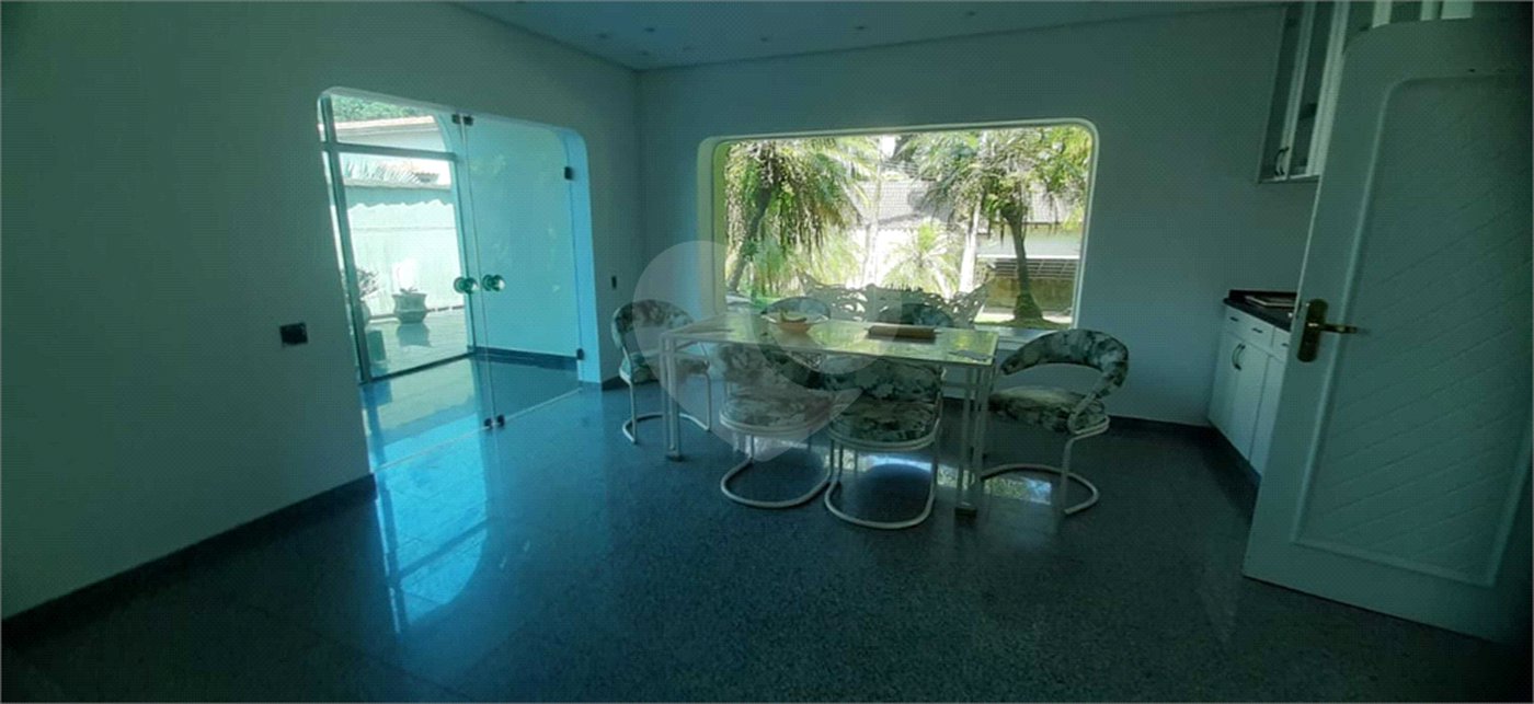 Casa à venda com 4 suítes no condomínio Parque Imperial da Cantareira, Mairiporã - SP