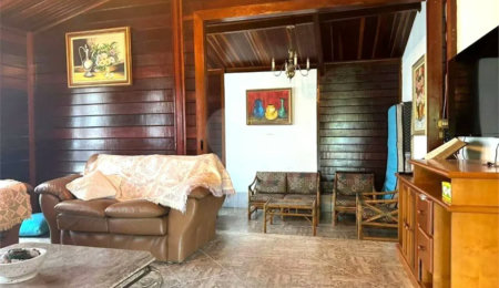 Chácara à venda com 4 quartos, sendo 1 suíte,  em Ville Saint James I, Campo Limpo Paulista, SP