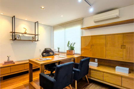Casa à venda com 4 suítes no condomínio Villa Borghese, Indaiatuba - SP