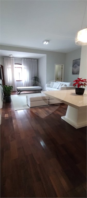 Casa Térrea à venda com 3 quartos, sendo 2 suítes, em Horto, São Paulo, SP