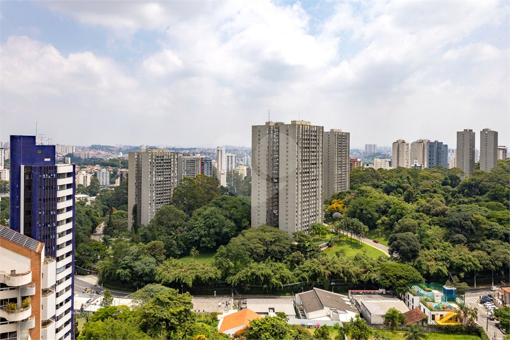 Apartamento à venda com 4 quartos, sendo 3 suítes, em Vila Suzana, São Paulo, SP