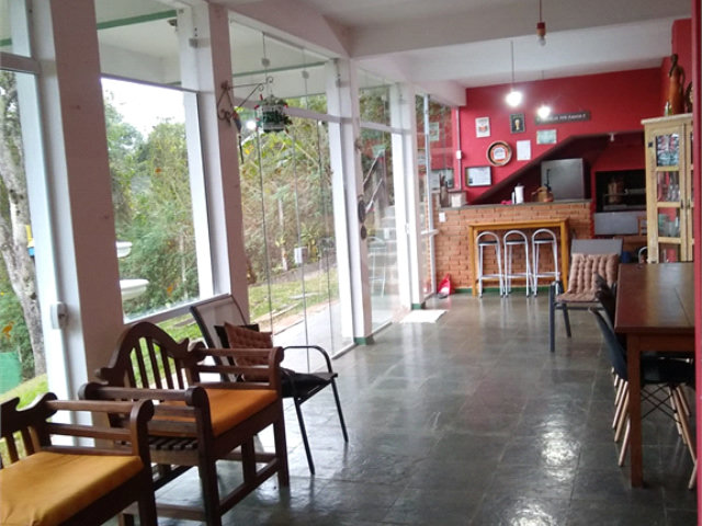 Casa à venda com 4 suítes no condomínio Alpes da Cantareira, Mairiporã - SP