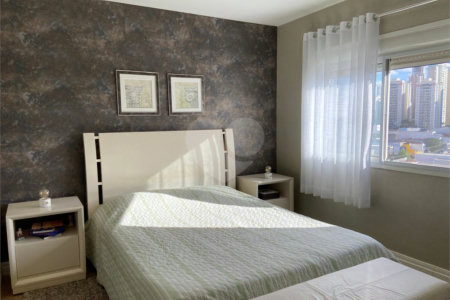 Apartamento à venda com 3 suítes em Vila Gomes Cardim, São Paulo, SP