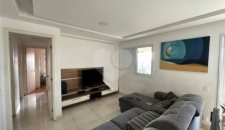 Apartamento à venda com 3 quartos, sendo 1 suíte,  em Vila Monte Alegre, São Paulo, SP