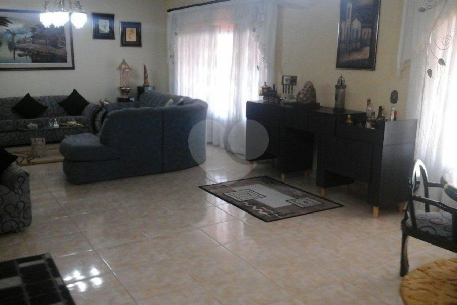 Sobrado à venda com 3 suítes em Tremembé, São Paulo, SP