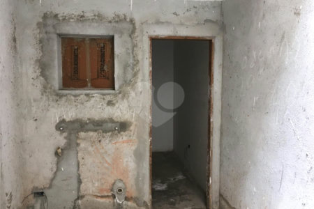 Casa à venda com 4 quartos, sendo 3 suítes,  em Vila Monumento, São Paulo, SP