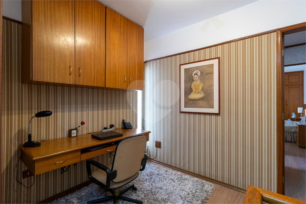 Casa à venda com 3 suítes em Mirandópolis, São Paulo, SP