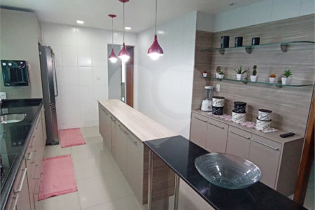 Casa à venda com 4 quartos, sendo 3 suítes, em Campo Grande, Rio de Janeiro, RJ