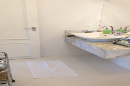 Casa à venda com 4 quartos, sendo 3 suítes, em Jardim Bonfiglioli, São Paulo, SP