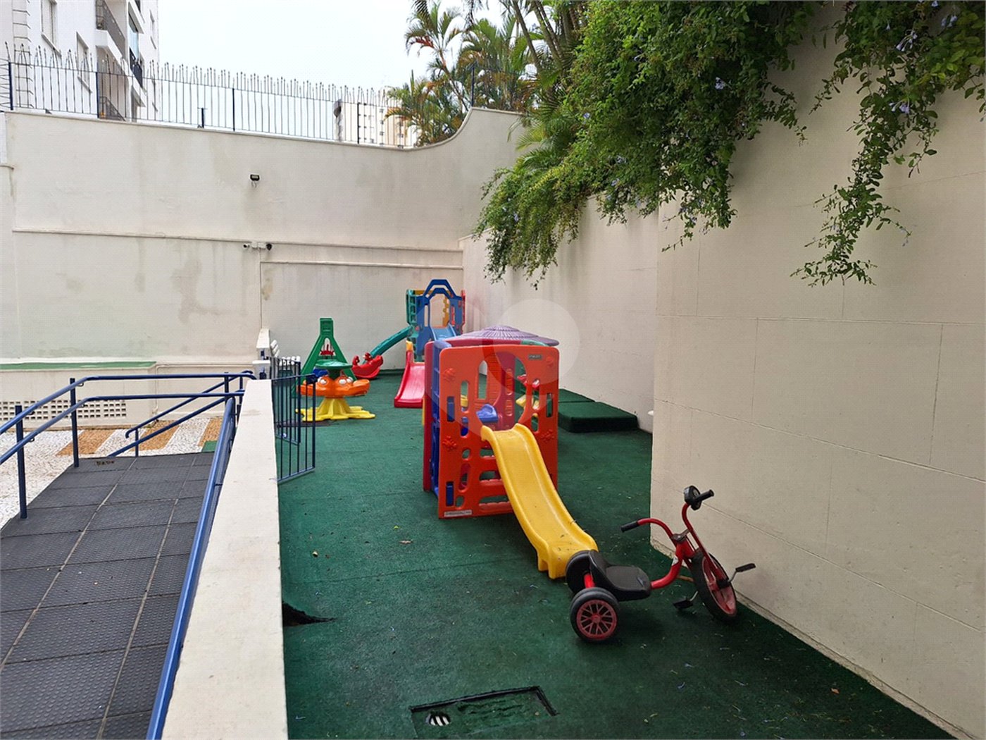 Apartamento á venda com 200m² - Vila Monte Alegre.