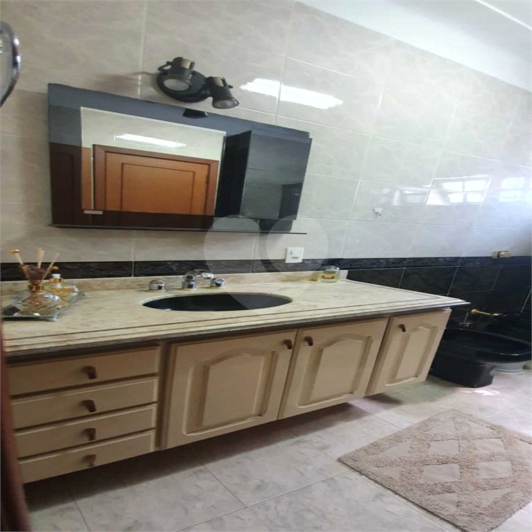 Casa à venda com 4 quartos, sendo 3 suítes, no condomínio Village Terras de Indaiá, Indaiatuba - SP