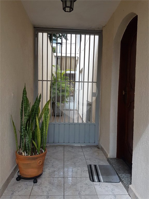 Sobrado à venda com 3 quartos em Jardim Franca, São Paulo, SP