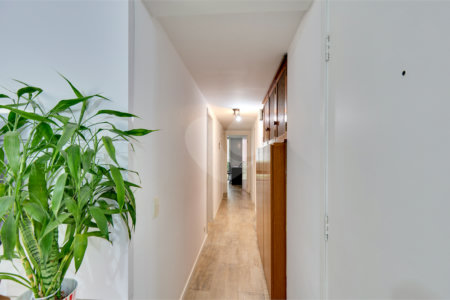 Apartamento à venda com 3 quartos, sendo 1 suíte, em Vila Olímpia, São Paulo, SP