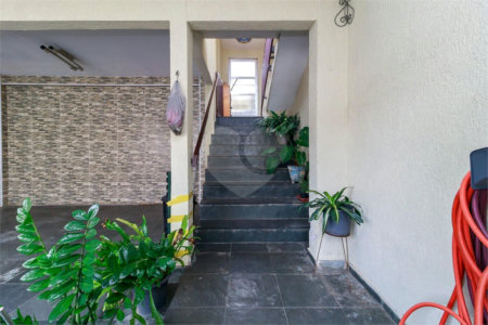 Casa à venda com 3 quartos em Jardim Monte Azul, São Paulo, SP