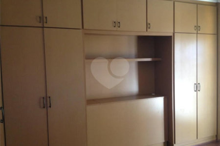 Sobrado à venda com 4 quartos, sendo 2 suítes,  em Jardim Bonfiglioli, São Paulo, SP