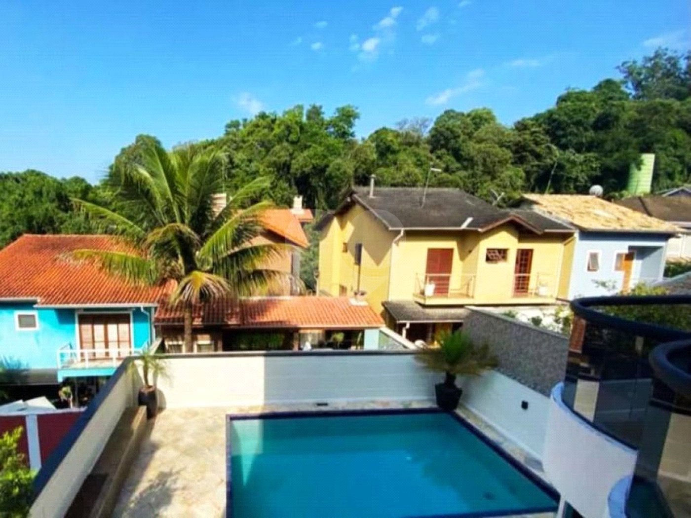 Casa à venda com 3 quartos, sendo 1 suíte, em Parque Monte Alegre, Taboão da Serra, SP