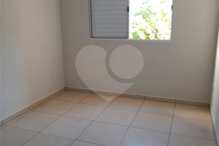 Sobrado à venda com 2 suítes em Jardim Nely, Indaiatuba, SP