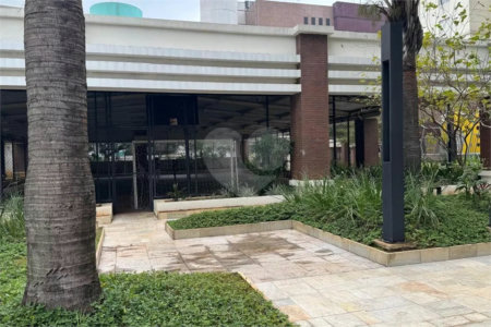 Apartamento à venda ou para alugar com 3 suítes em Água Branca, São Paulo, SP