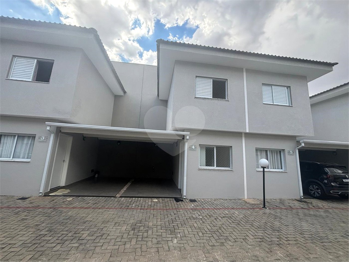 Casa à venda com 2 quartos no condomínio Village Caprese, Sorocaba - SP