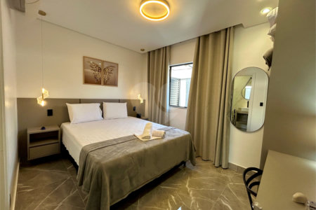 Apartamento à venda com 2 quartos, sendo 1 suíte, em Taperapuan, Porto Seguro, BA