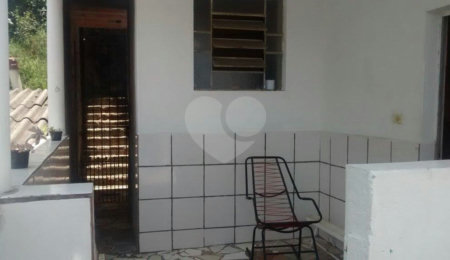 Sobrado à venda com 4 quartos, sendo 1 suíte,  em Tremembé, São Paulo, SP