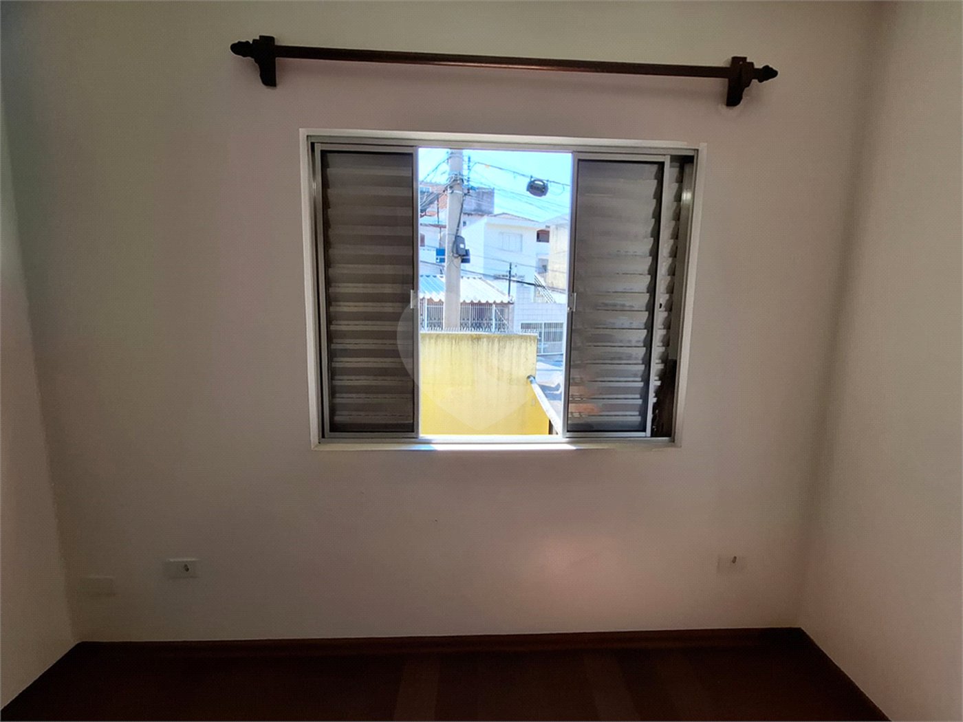 Sobrado à venda com 3 quartos no Brasilândia, São Paulo, SP