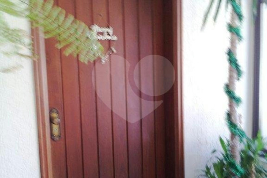 Sobrado à venda com 3 suítes em Vila Maria Alta, São Paulo, SP