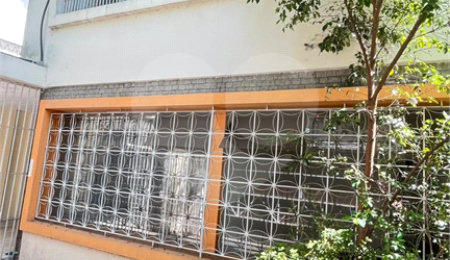 Casa à venda com 3 quartos, sendo 1 suíte,  em Brooklin, São Paulo, SP