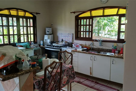 Casa à venda com 4 quartos, sendo 1 suíte,  no condomínio Jardim do Ribeirão I, Itupeva - SP