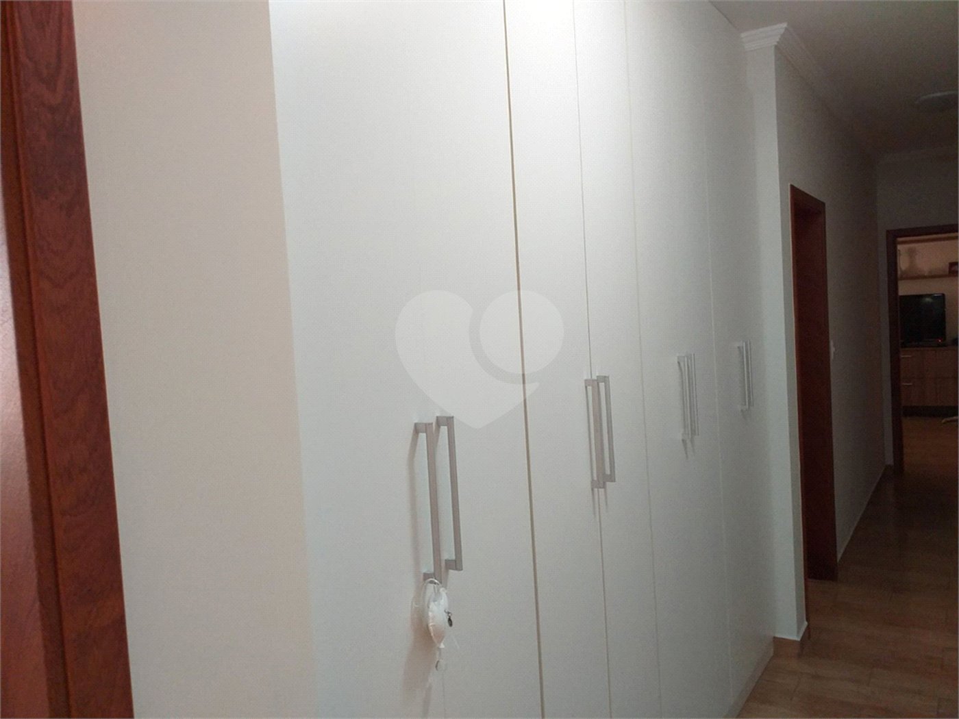 Casa à venda com 4 suítes no condomínio Jardim Theodora, Itu - SP