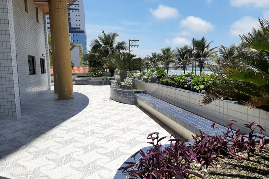 Apartamento à venda com 2 quartos, sendo 1 suíte, em Vera Cruz, Mongaguá, SP