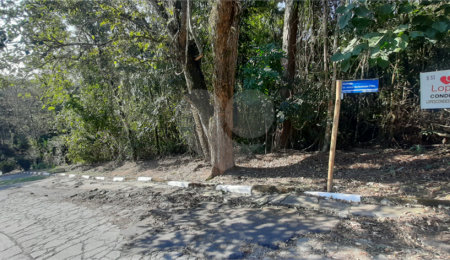 Terreno à venda no condomínio Sausalito, Mairiporã - SP