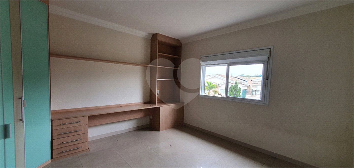 Casa à venda ou para alugar com 3 suítes no condomínio Jardim Vila Paradiso, Indaiatuba - SP