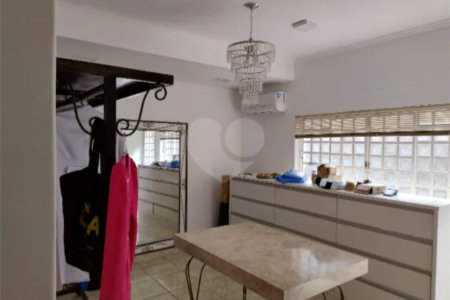 Sobrado à venda com 5 quartos, sendo 3 suítes, em Ribeirânia, Ribeirão Preto, SP