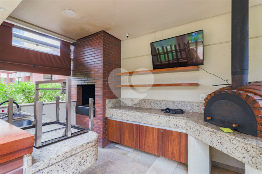 Apartamento à venda com 3 quartos, sendo 1 suíte, em Barra Funda, São Paulo, SP