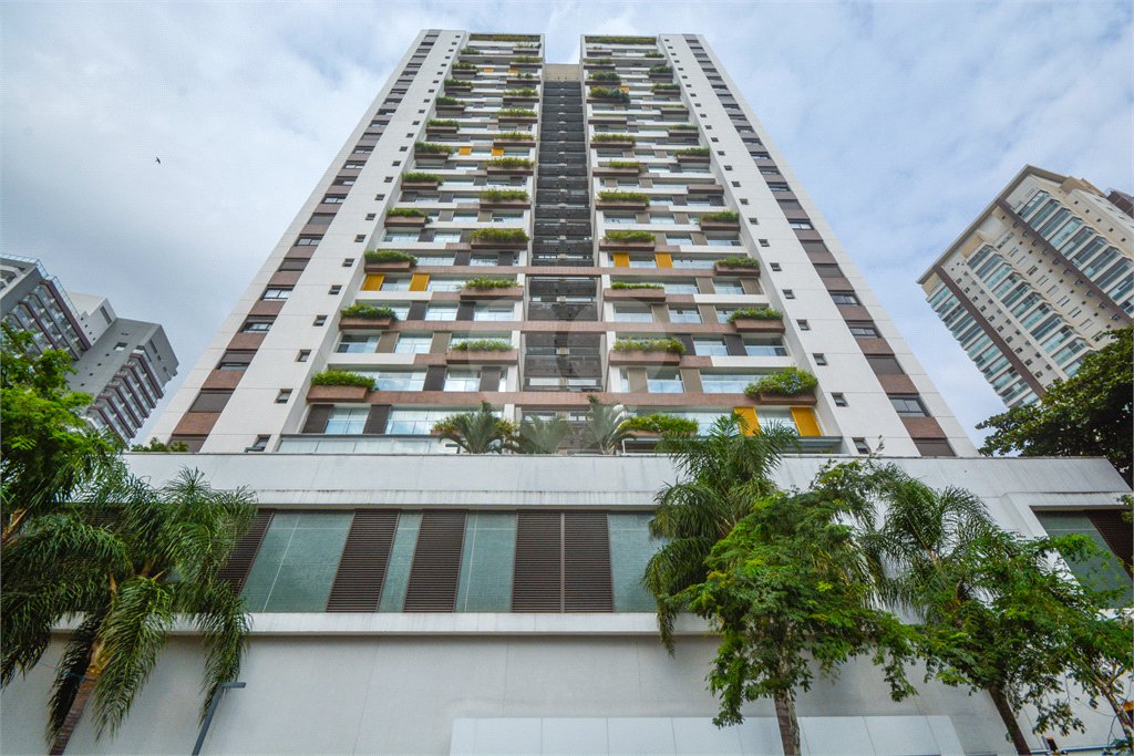 Apartamento à venda com 3 suítes em Brooklin, São Paulo, SP