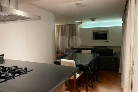 Apartamento à venda com 3 suítes em Vila Andrade, São Paulo, SP