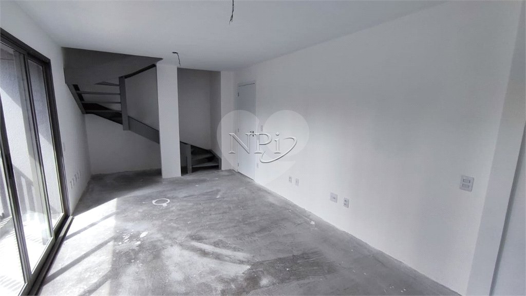 Apartamento à venda com 3 quartos, sendo 2 suítes,  em Moema, São Paulo, SP