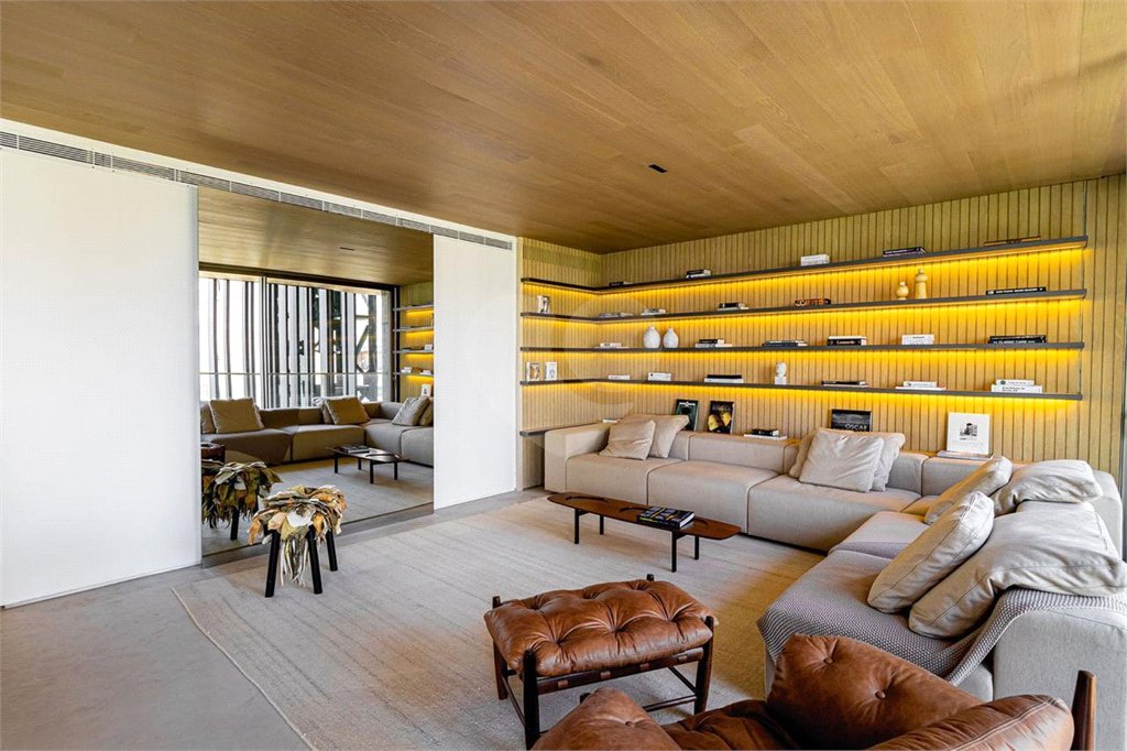 Apartamento à venda com 3 suítes em Pinheiros, São Paulo, SP