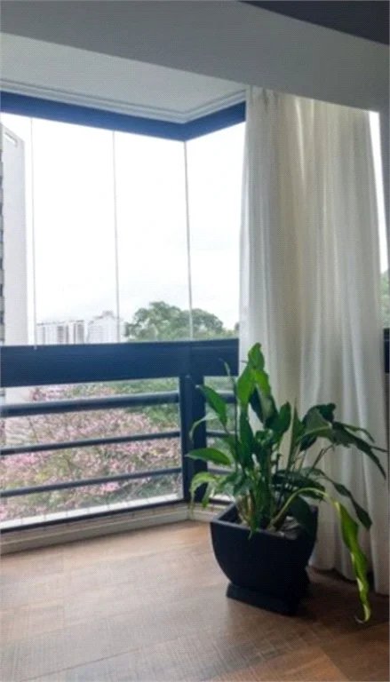 Apartamento à venda com 3 suítes em Vila Andrade, São Paulo, SP