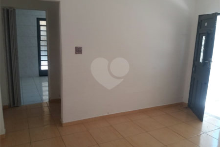 Casa à venda com 3 quartos em Jardim Vila Rosa, Valinhos, SP
